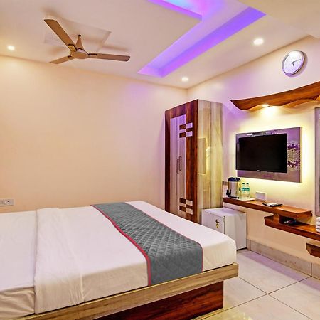Townhouse The Grand Touch & The Royal Touch Hotell Digha  Exteriör bild