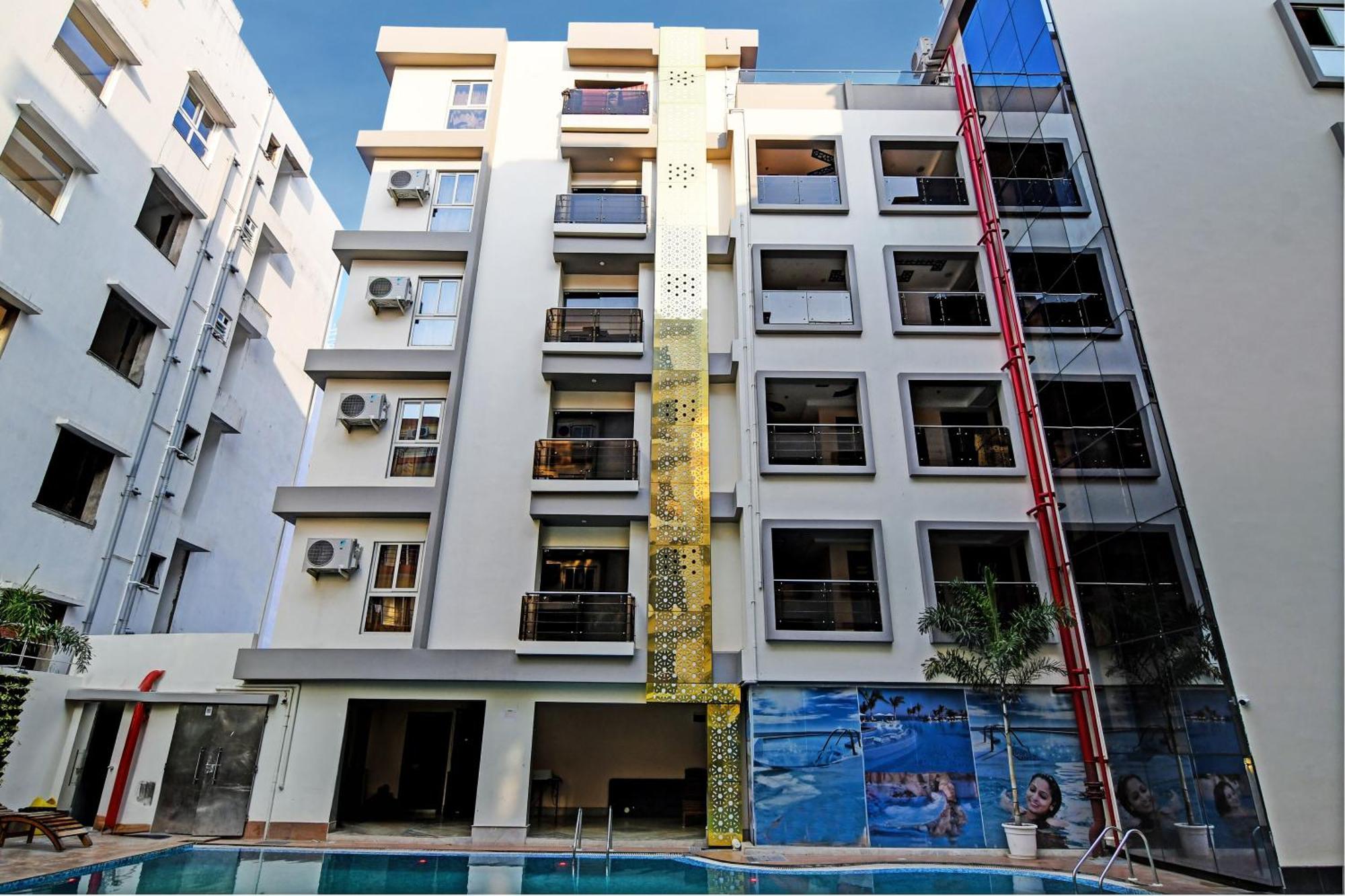 Townhouse The Grand Touch & The Royal Touch Hotell Digha  Exteriör bild