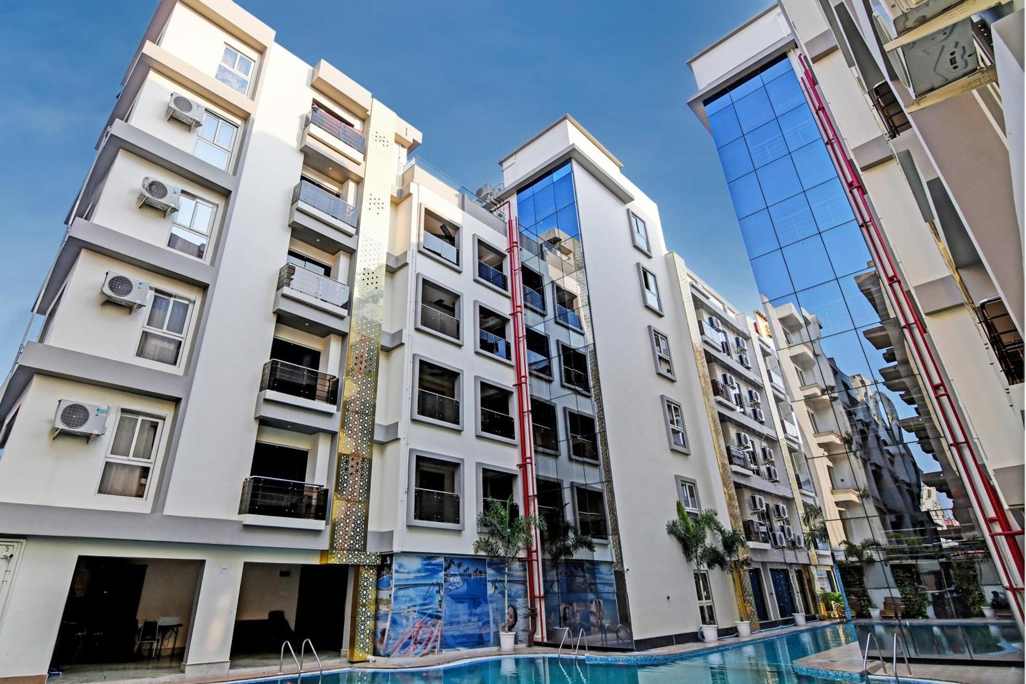 Townhouse The Grand Touch & The Royal Touch Hotell Digha  Exteriör bild