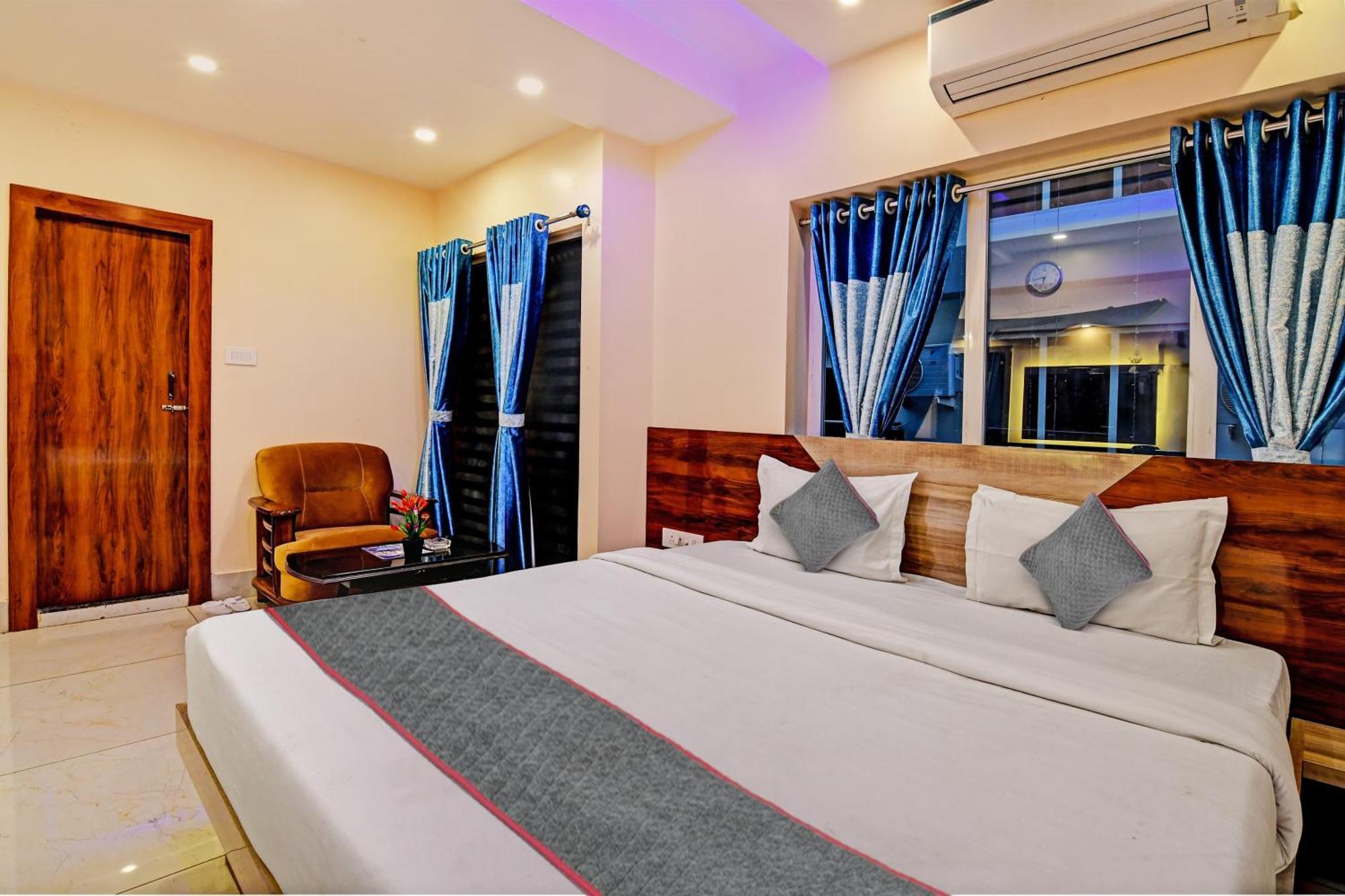 Townhouse The Grand Touch & The Royal Touch Hotell Digha  Exteriör bild