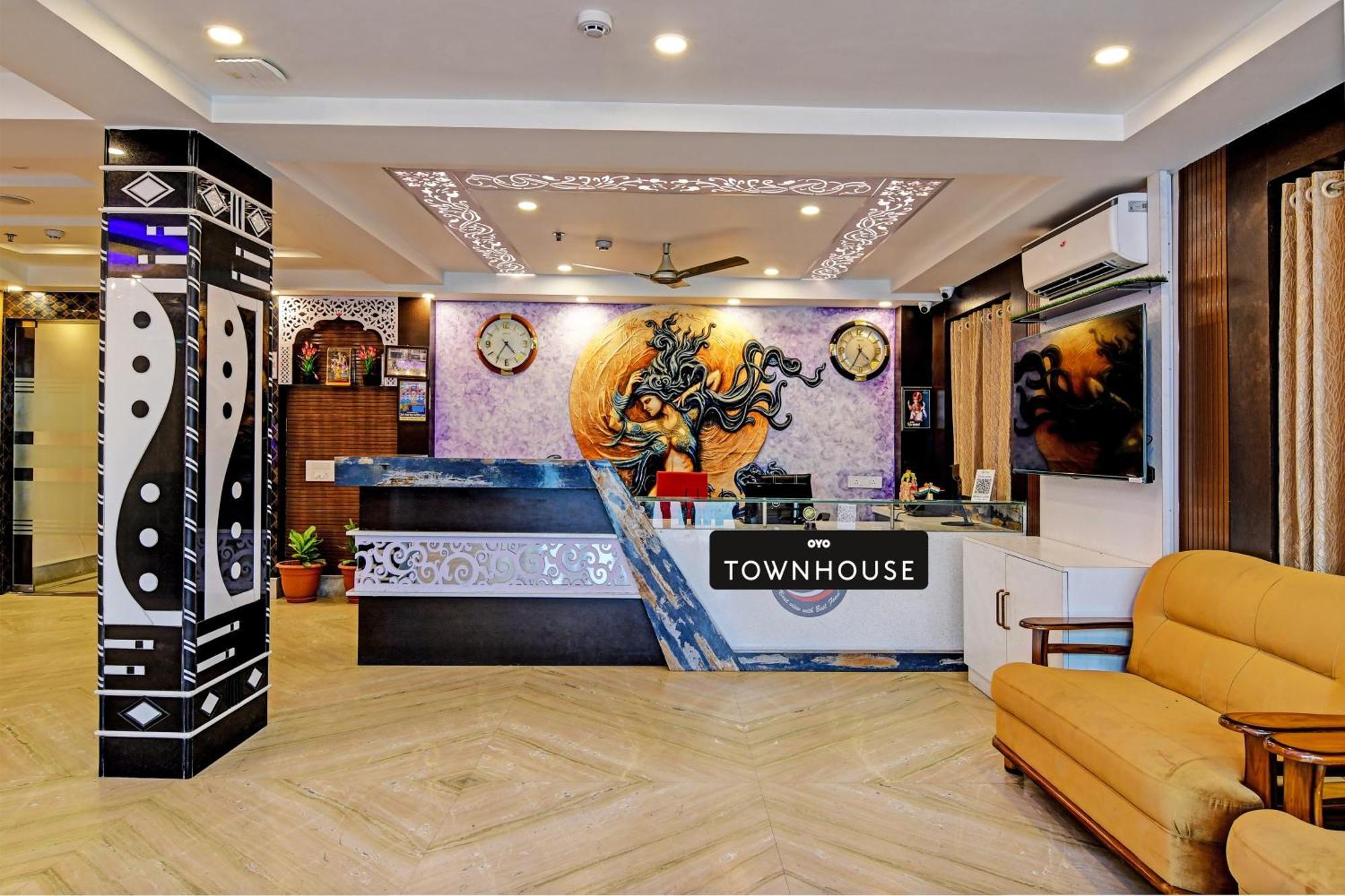 Townhouse The Grand Touch & The Royal Touch Hotell Digha  Exteriör bild