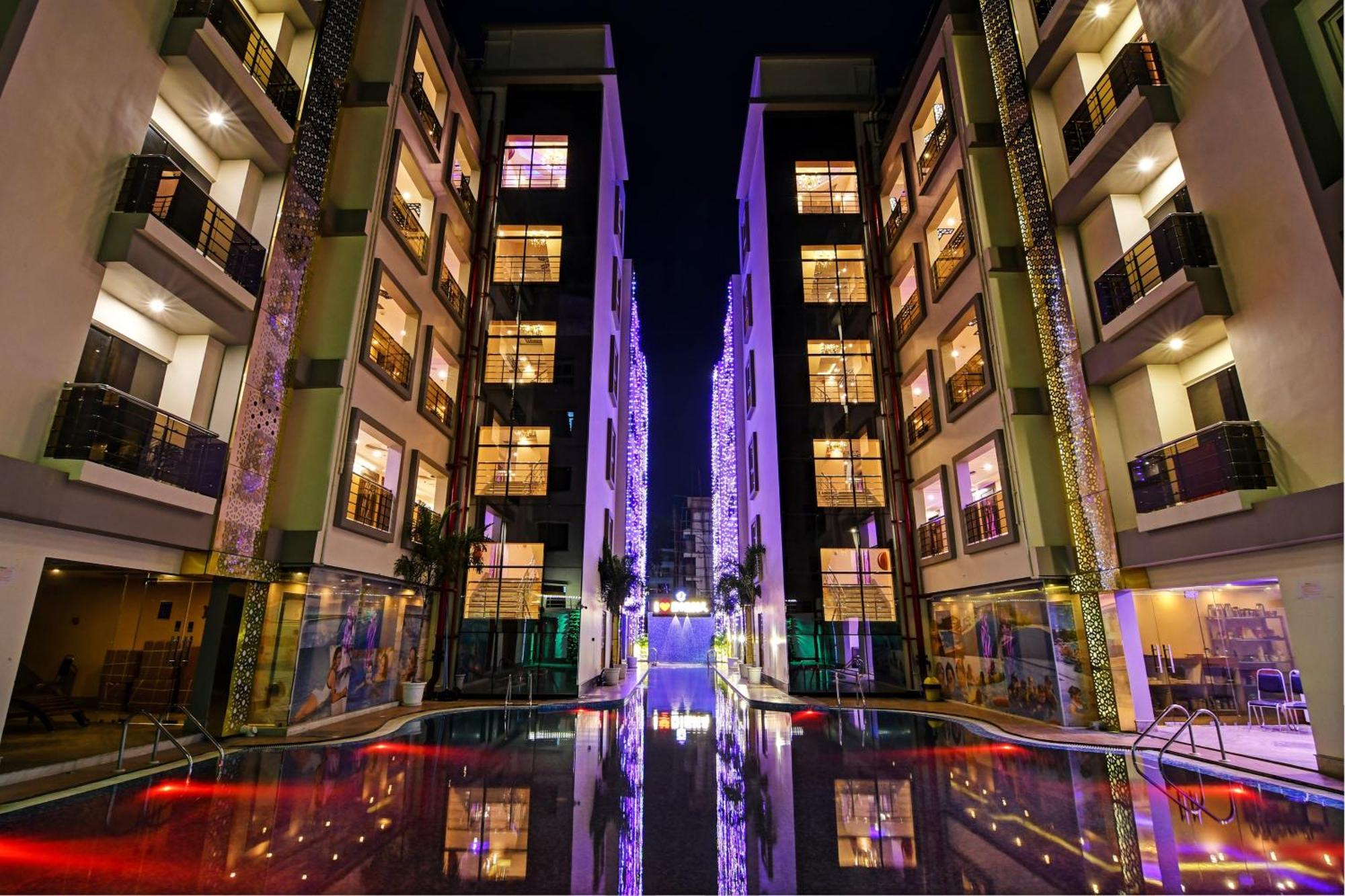 Townhouse The Grand Touch & The Royal Touch Hotell Digha  Exteriör bild